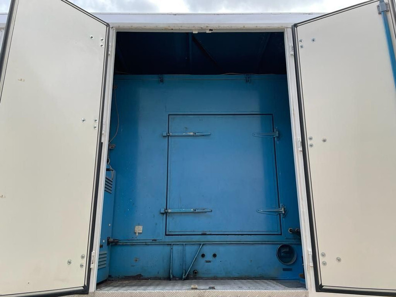 ערכת גנרטורים Cummins KTTA 19 G Leroy Somer 450 kVA Supersilent Mobiele generatorset op aanhanger: תמונה 6