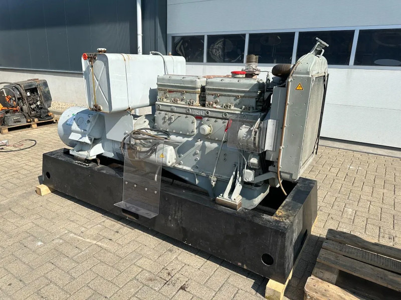 ערכת גנרטורים DAF 1160 AvK 105 kVA noodstroom generatorset 521 hours !: תמונה 7 ערכת גנרטורים DAF 1160 AvK 105 kVA noodstroom generatorset 521 hours !: תמונה 7