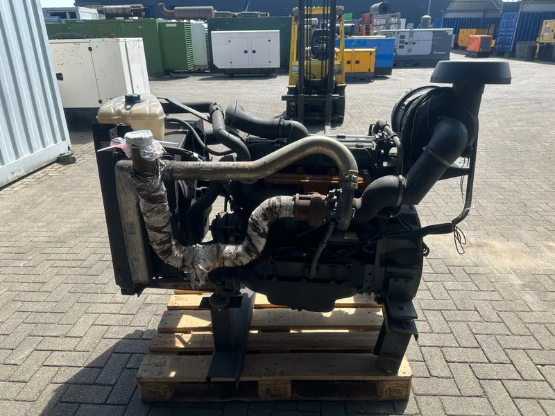 Deutz BF4M 1013 Diesel Engine 4 cylinder 102 kW / 137 HP - מנוע עבור ציוד לטיפול בחומרים: תמונה 4 Deutz BF4M 1013 Diesel Engine 4 cylinder 102 kW / 137 HP - מנוע עבור ציוד לטיפול בחומרים: תמונה 4