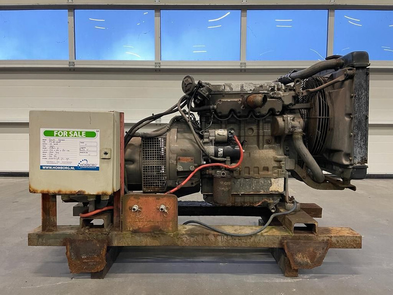 Deutz F4M 1008 SDMO 10 kVA generatorset - ערכת גנרטורים: תמונה 1 Deutz F4M 1008 SDMO 10 kVA generatorset - ערכת גנרטורים: תמונה 1