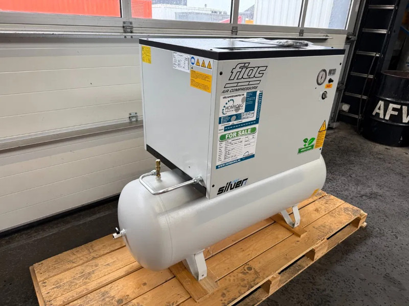 Fiac LS 8 - 200 Elektrische Schroefcompressor 6 kW 736 L / min 10 Bar New ! Overstock ! - מדחס אוויר: תמונה 2 Fiac LS 8 - 200 Elektrische Schroefcompressor 6 kW 736 L / min 10 Bar New ! Overstock ! - מדחס אוויר: תמונה 2