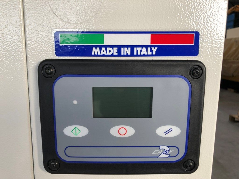 חָדָשׁ מדחס אוויר Fiac New Silver D 7.5 / 300 Silent 5.5 kW 720 L / min 10 bar Elektrische Schroefcompressor met ketel en droger: תמונה 8