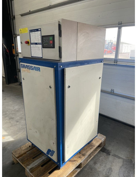 Grassair WIS11.7 4 kW 550 L / min 7 Bar watergesmeerde schroefcompressor - מדחס אוויר: תמונה 3 Grassair WIS11.7 4 kW 550 L / min 7 Bar watergesmeerde schroefcompressor - מדחס אוויר: תמונה 3
