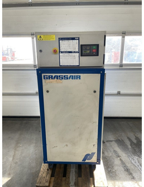 Grassair WIS11.7 4 kW 550 L / min 7 Bar watergesmeerde schroefcompressor - מדחס אוויר: תמונה 1 Grassair WIS11.7 4 kW 550 L / min 7 Bar watergesmeerde schroefcompressor - מדחס אוויר: תמונה 1