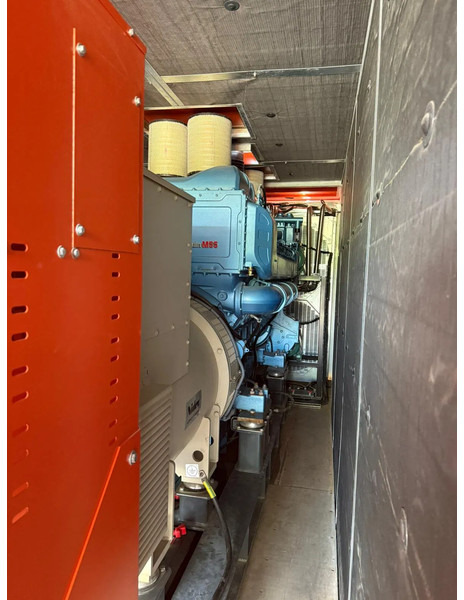 Grupel Baudouin 2200 kVA Silent generatorset in 40 ft container Overstock New ! - ערכת גנרטורים: תמונה 5 Grupel Baudouin 2200 kVA Silent generatorset in 40 ft container Overstock New ! - ערכת גנרטורים: תמונה 5