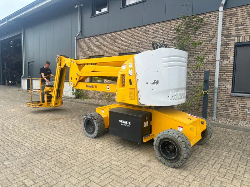 Haulotte HA15IP 15 meter werkhoogte Knikarm Elektra Hoogwerker as New ! Accu 2020 - זרוע מרפקי: תמונה 5 Haulotte HA15IP 15 meter werkhoogte Knikarm Elektra Hoogwerker as New ! Accu 2020 - זרוע מרפקי: תמונה 5