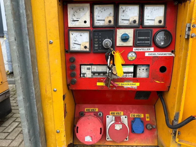 Himoinsa Iveco Stamford 40 kVA Silent generatorset - ערכת גנרטורים: תמונה 2 Himoinsa Iveco Stamford 40 kVA Silent generatorset - ערכת גנרטורים: תמונה 2
