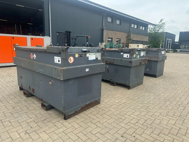 IBC Steenbergen Kiwa IBC 2000 liter dieseltank Milieutank - מכולת משלוח: תמונה 4 IBC Steenbergen Kiwa IBC 2000 liter dieseltank Milieutank - מכולת משלוח: תמונה 4