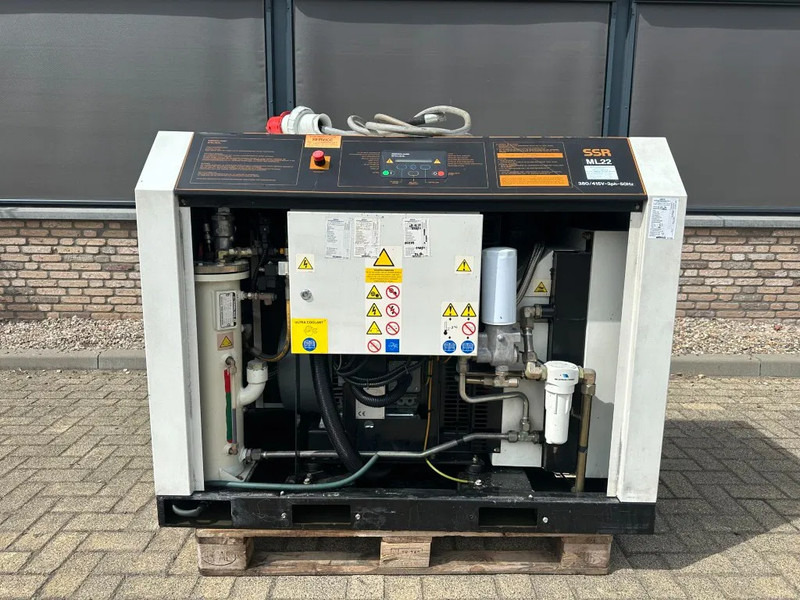 Ingersoll Rand SSR ML22 Elektrische Schroefcompressor 25 kW 3480 L / min 7.5 Bar - מדחס אוויר: תמונה 3 Ingersoll Rand SSR ML22 Elektrische Schroefcompressor 25 kW 3480 L / min 7.5 Bar - מדחס אוויר: תמונה 3