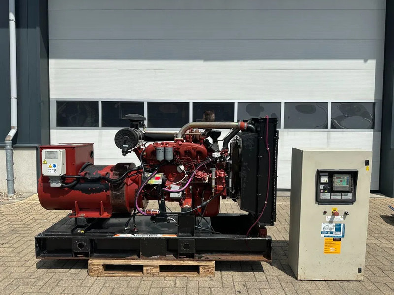 Iveco 8061 Marelli 150 kVA noodstroom generatorset ATS automatische netovername - ערכת גנרטורים: תמונה 1 Iveco 8061 Marelli 150 kVA noodstroom generatorset ATS automatische netovername - ערכת גנרטורים: תמונה 1