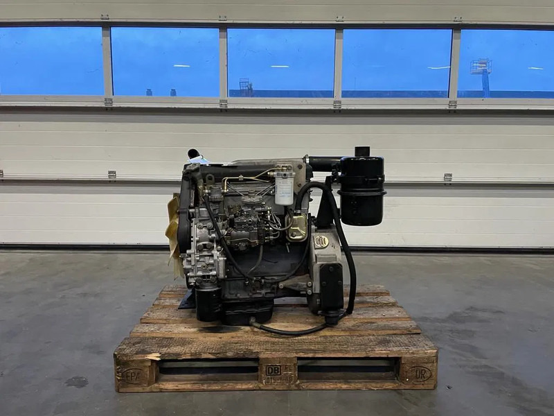 Iveco 8141 Diesel Motor 4 cilinder 53 kW / 74 PK Diesel Engine - מנוע עבור ציוד לטיפול בחומרים: תמונה 2 Iveco 8141 Diesel Motor 4 cilinder 53 kW / 74 PK Diesel Engine - מנוע עבור ציוד לטיפול בחומרים: תמונה 2