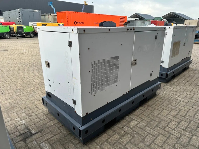 ערכת גנרטורים Iveco FPT F32 AM1A Leroy Somer 32 KVA Silent generatorset 660 hours !: תמונה 11