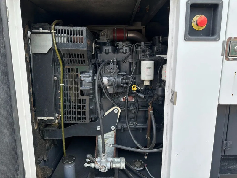 ערכת גנרטורים Iveco FPT F32 AM1A Leroy Somer 32 KVA Silent generatorset 660 hours !: תמונה 6