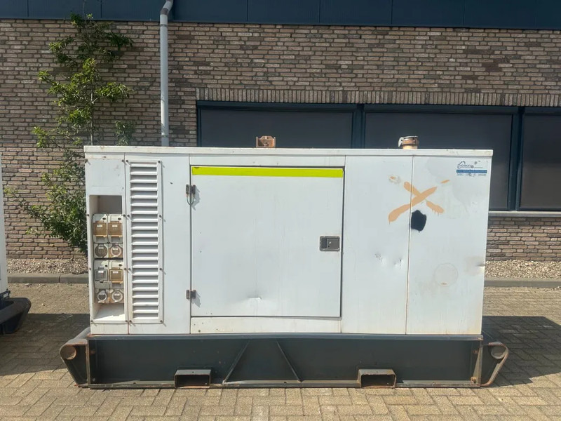 Iveco FPT NEF45 SM1A.A004 Stamford 60 kVA Silent Renrtal generatorset - ערכת גנרטורים: תמונה 1 Iveco FPT NEF45 SM1A.A004 Stamford 60 kVA Silent Renrtal generatorset - ערכת גנרטורים: תמונה 1