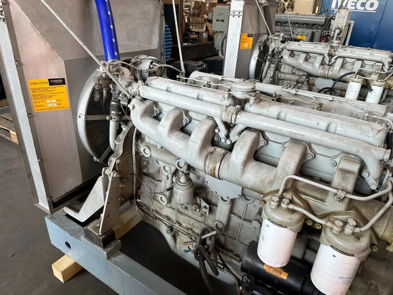 Iveco Fiat Aifo 821 SI 200 kVA noodstroom generatorset 389 hours ! - ערכת גנרטורים: תמונה 4 Iveco Fiat Aifo 821 SI 200 kVA noodstroom generatorset 389 hours ! - ערכת גנרטורים: תמונה 4