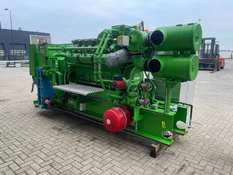 Jenbacher JW312 GSB Stamford 910 kVA gas generatorset - ערכת גנרטורים: תמונה 3 Jenbacher JW312 GSB Stamford 910 kVA gas generatorset - ערכת גנרטורים: תמונה 3