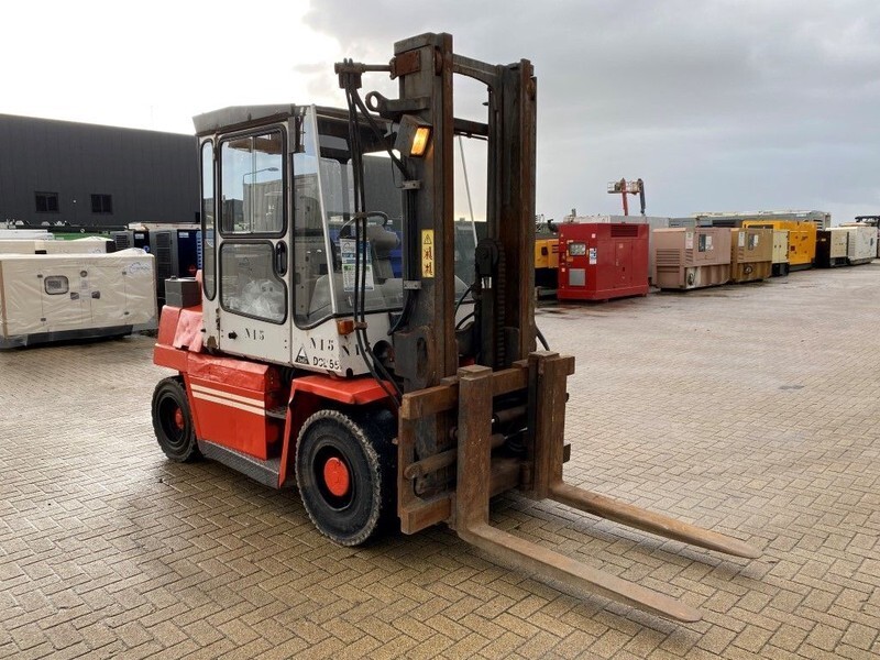 Kalmar DCD 55-6 6 ton Perkins Diesel Sideshift Positioner Freelift Heftruck - מלגזת סולר: תמונה 4 Kalmar DCD 55-6 6 ton Perkins Diesel Sideshift Positioner Freelift Heftruck - מלגזת סולר: תמונה 4