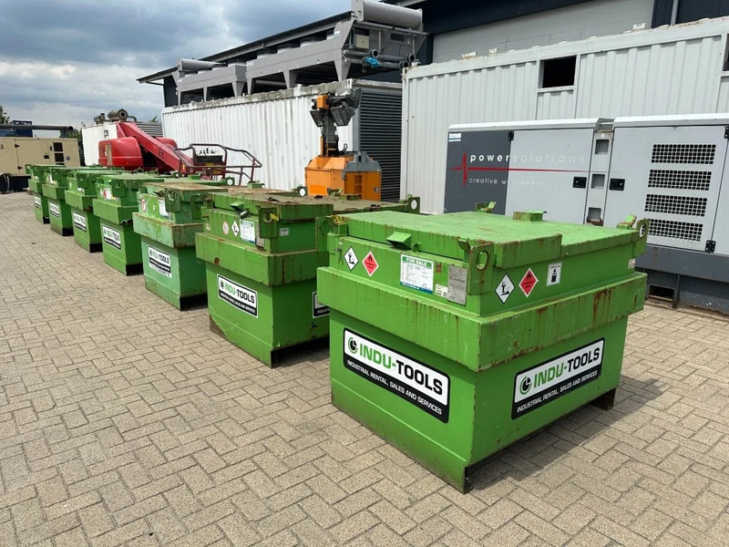 Kiwa IBC Steenbergen 750 liter Dieseltank met handpomp - מכל אחסון: תמונה 1 Kiwa IBC Steenbergen 750 liter Dieseltank met handpomp - מכל אחסון: תמונה 1