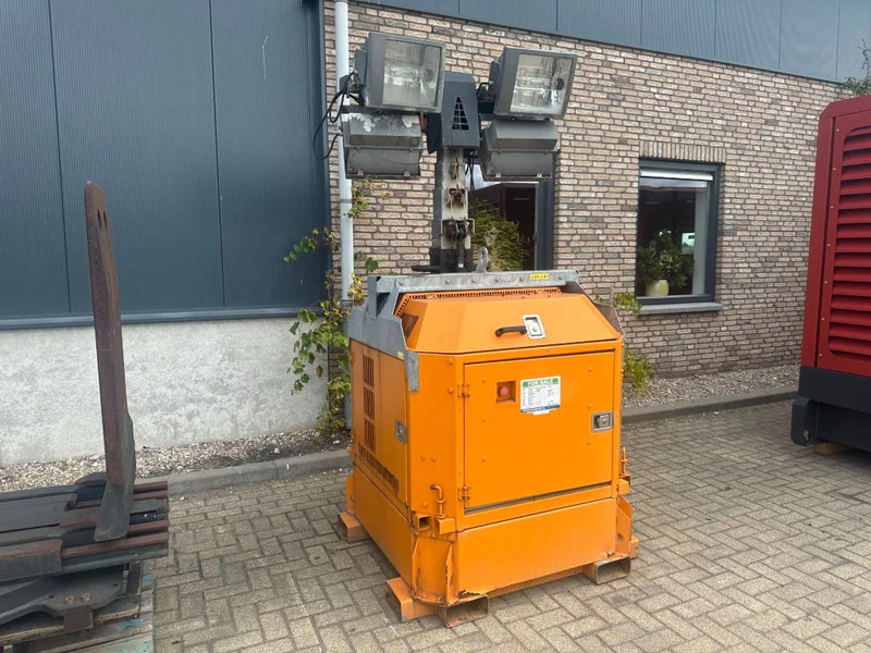 Kubota D1105 Cube Light Tower Lichtmast - מגדל תאורה: תמונה 3 Kubota D1105 Cube Light Tower Lichtmast - מגדל תאורה: תמונה 3