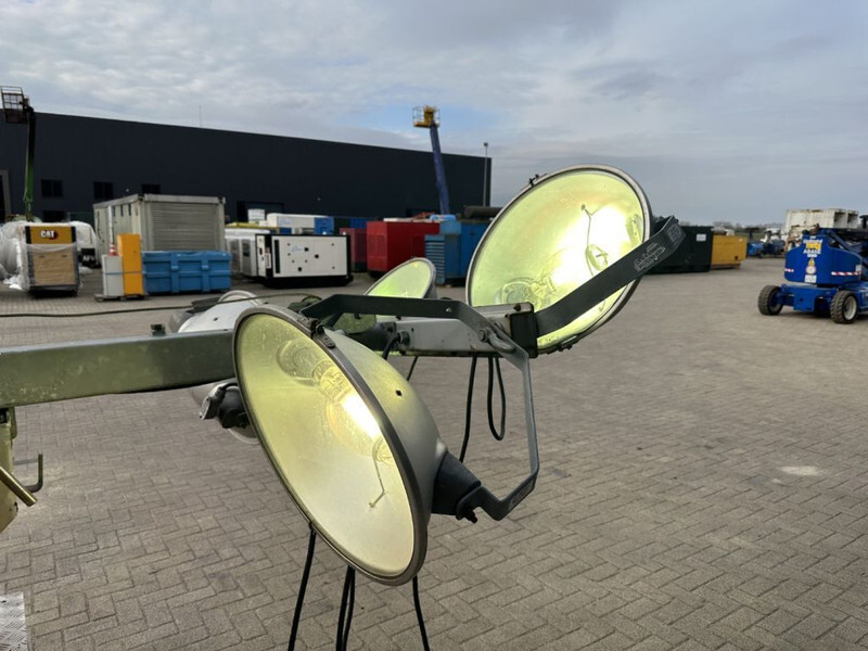 מגדל תאורה Kubota D905 Allmand Mobiele Lichtmast Aggregaat Light Tower 8.1 meter: תמונה 15 מגדל תאורה Kubota D905 Allmand Mobiele Lichtmast Aggregaat Light Tower 8.1 meter: תמונה 15