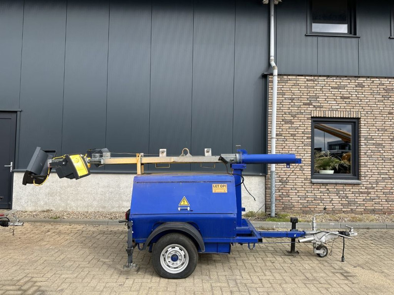 Kubota D905 Lichtmast Aggregaat Mobiele Light Tower - מגדל תאורה: תמונה 1 Kubota D905 Lichtmast Aggregaat Mobiele Light Tower - מגדל תאורה: תמונה 1