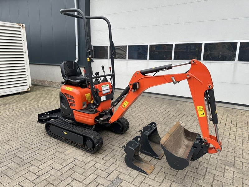 Kubota U10-3 Minigraver Diesel Graafmachine 2021 ! 690 uur ! As New ! - מיני מחפר: תמונה 5 Kubota U10-3 Minigraver Diesel Graafmachine 2021 ! 690 uur ! As New ! - מיני מחפר: תמונה 5
