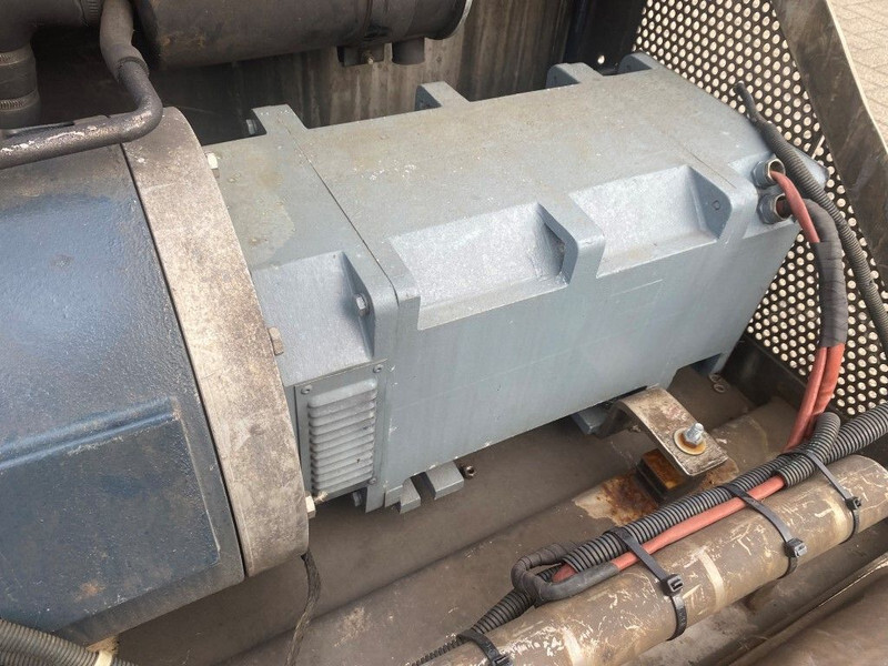 ערכת גנרטורים Kubota V1505 Vrachtwagen aggregaat 12.5 kVA generatorset: תמונה 11