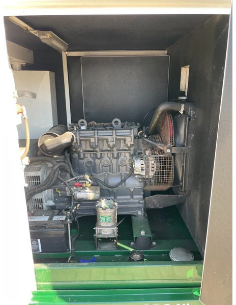 ערכת גנרטורים Lister Hybride powerpack 16 kVA + 1500Ah batterypack (NEW!!!): תמונה 7