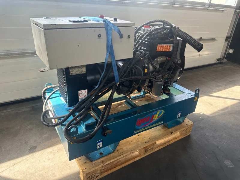 ערכת גנרטורים Lombardini 9LD 561-2 Mecc Alte Spa 16 kVA generatorset: תמונה 10