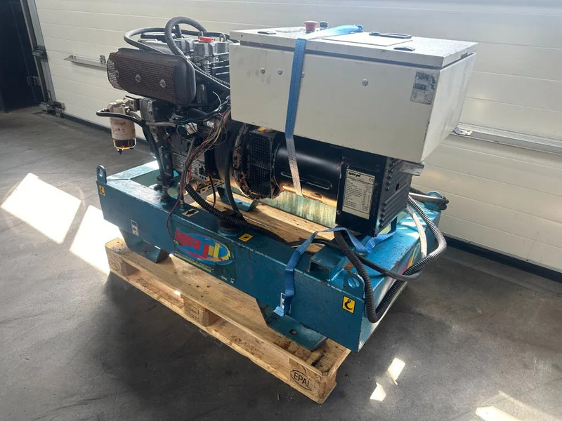 ערכת גנרטורים Lombardini 9LD 561-2 Mecc Alte Spa 16 kVA generatorset: תמונה 7