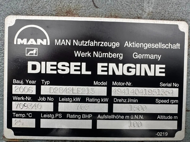 MAN MAN D2842 LE 213 met Leroy Somer 800 kVA Silent generatorset as New ! 410 hours ! - ערכת גנרטורים: תמונה 3 MAN MAN D2842 LE 213 met Leroy Somer 800 kVA Silent generatorset as New ! 410 hours ! - ערכת גנרטורים: תמונה 3