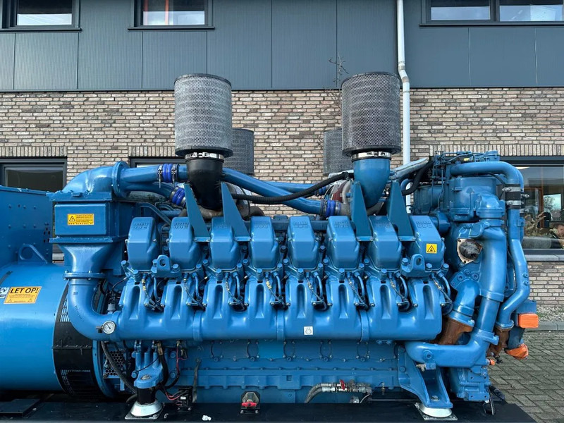 MTU 16V 4000 G61 SDMO XS 2000 Leroy Somer 2000 kVA generatorset - ערכת גנרטורים: תמונה 3 MTU 16V 4000 G61 SDMO XS 2000 Leroy Somer 2000 kVA generatorset - ערכת גנרטורים: תמונה 3
