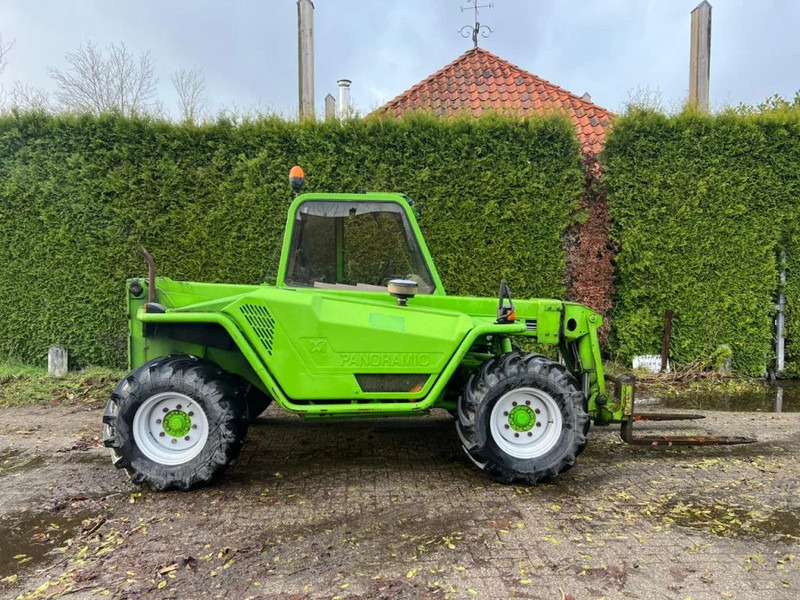 Merlo P35.7 EVT Perkins Diesel 3.5 ton Verreiker - מפעיל טלסקופי: תמונה 2 Merlo P35.7 EVT Perkins Diesel 3.5 ton Verreiker - מפעיל טלסקופי: תמונה 2