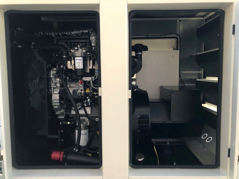 Perkins 33 kVA Supersilent generatorset - ערכת גנרטורים: תמונה 2 Perkins 33 kVA Supersilent generatorset - ערכת גנרטורים: תמונה 2