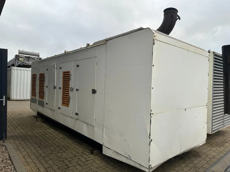 Perkins 4006-23TAG3A Stamford 900 kVA Silent generatorset - ערכת גנרטורים: תמונה 5 Perkins 4006-23TAG3A Stamford 900 kVA Silent generatorset - ערכת גנרטורים: תמונה 5