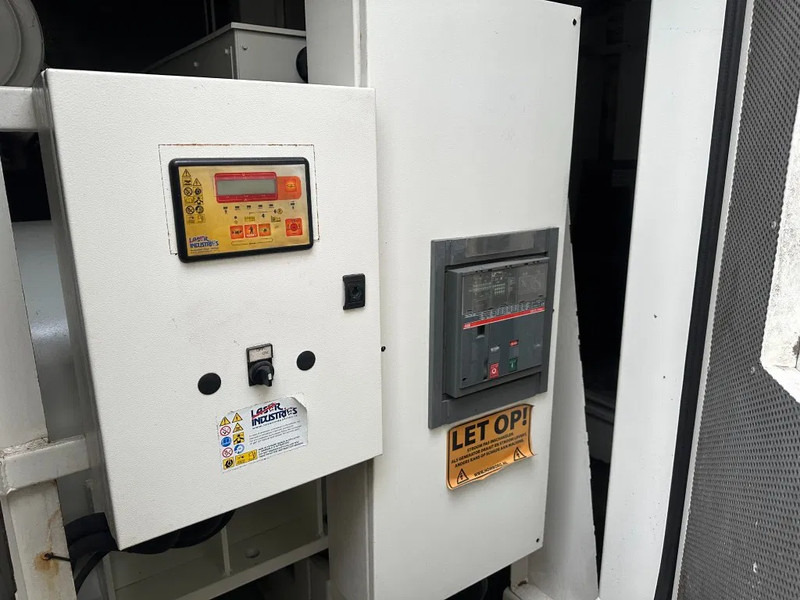 Perkins 4006-23TAG3A Stamford 900 kVA Silent generatorset - ערכת גנרטורים: תמונה 2 Perkins 4006-23TAG3A Stamford 900 kVA Silent generatorset - ערכת גנרטורים: תמונה 2