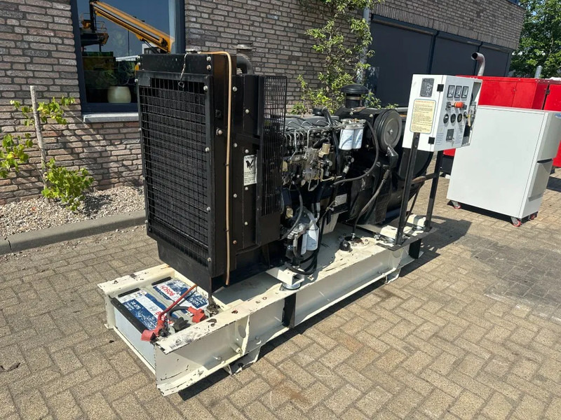 ערכת גנרטורים Perkins Stamford 100 kVA noodstroom generatorset: תמונה 6
