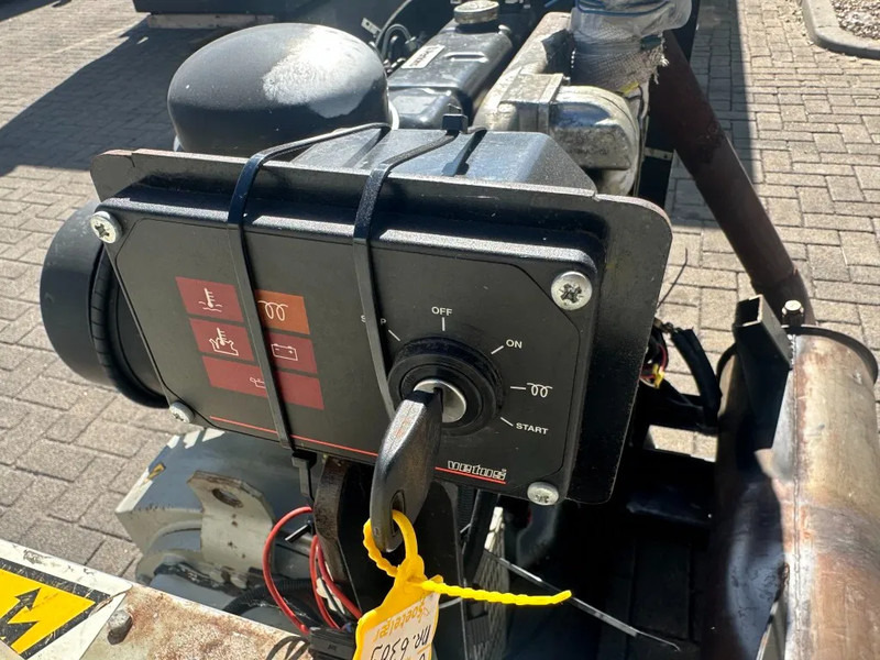 ערכת גנרטורים Perkins T4.236 Stamford 60 kVA generatorset 645 hours !: תמונה 9