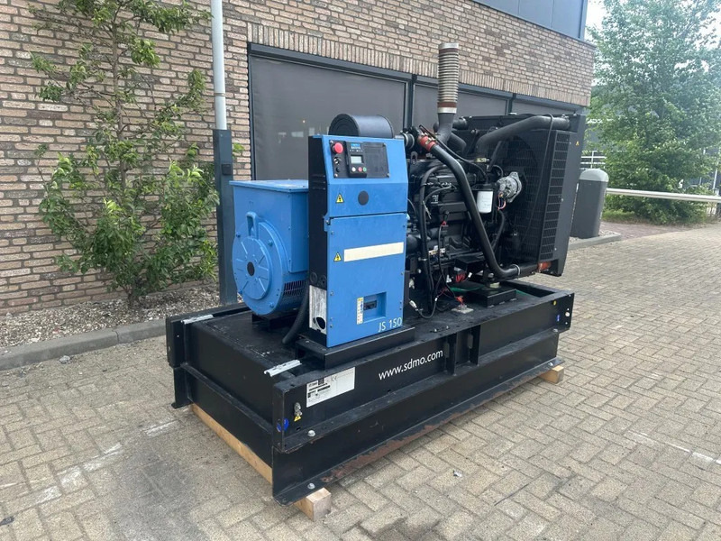 SDMO JS150K John Deere Leroy Somer 150 kVA noodstroom generatorset 25 hours ! - ערכת גנרטורים: תמונה 2 SDMO JS150K John Deere Leroy Somer 150 kVA noodstroom generatorset 25 hours ! - ערכת גנרטורים: תמונה 2