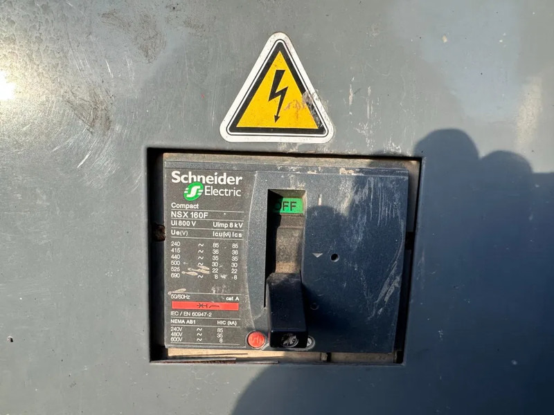 ערכת גנרטורים SDMO R110 C3 John Deere Leroy Somer 110 kVA Silent Rental generatorset Stage 3A: תמונה 11