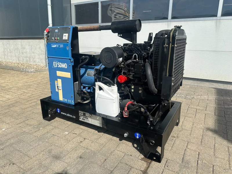 SDMO TM11.5KM Mitsubishi Mecc Alte Spa 16 kVA generatorset - ערכת גנרטורים: תמונה 2 SDMO TM11.5KM Mitsubishi Mecc Alte Spa 16 kVA generatorset - ערכת גנרטורים: תמונה 2