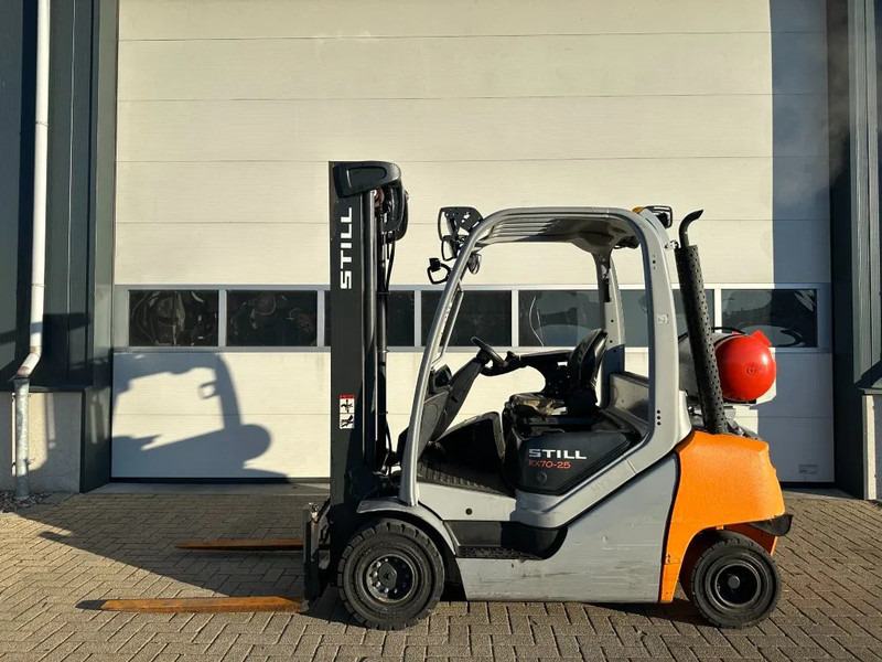 Still RX70-25 T 2.5 ton Duplex Sideshift LPG Heftruck 2020 - מלגזת LPG: תמונה 1 Still RX70-25 T 2.5 ton Duplex Sideshift LPG Heftruck 2020 - מלגזת LPG: תמונה 1