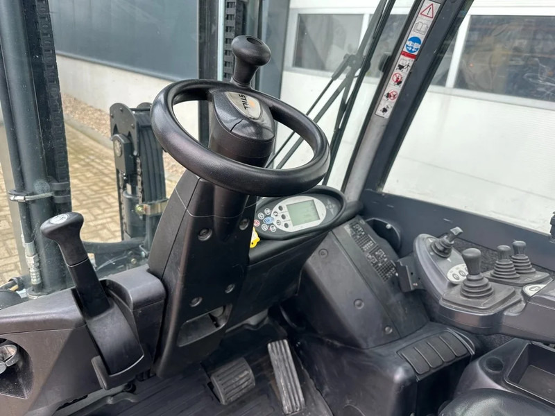 מלגזת LPG Still RX70-30T 3 ton Duplex Freelift Sideshift Positioner Vorkenversteller LPG Heftruck 2017: תמונה 15