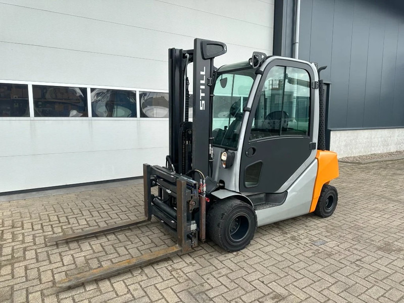 מלגזת LPG Still RX70-30T 3 ton Duplex Freelift Sideshift Positioner Vorkenversteller LPG Heftruck 2017: תמונה 8