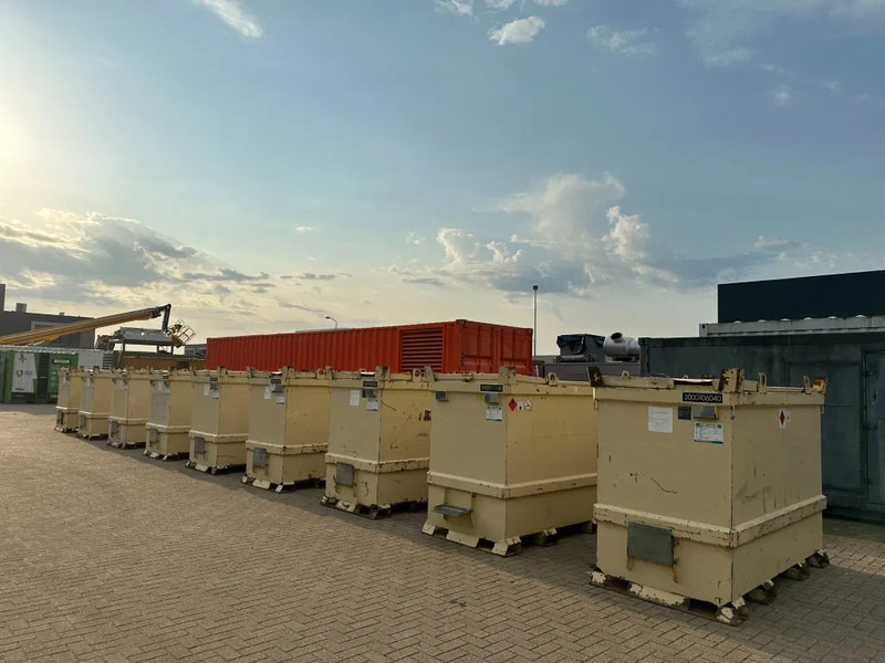 Tolsma Kiwa IBC 3000 liter Dieseltank Milieutank - מכולת משלוח: תמונה 2 Tolsma Kiwa IBC 3000 liter Dieseltank Milieutank - מכולת משלוח: תמונה 2
