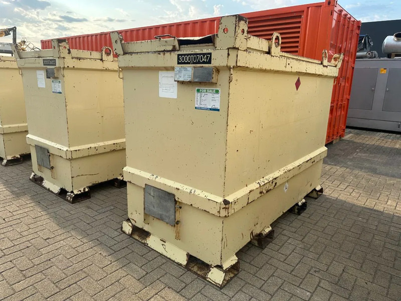 Tolsma Kiwa IBC 3000 liter Dieseltank Milieutank - מכולת משלוח: תמונה 4 Tolsma Kiwa IBC 3000 liter Dieseltank Milieutank - מכולת משלוח: תמונה 4
