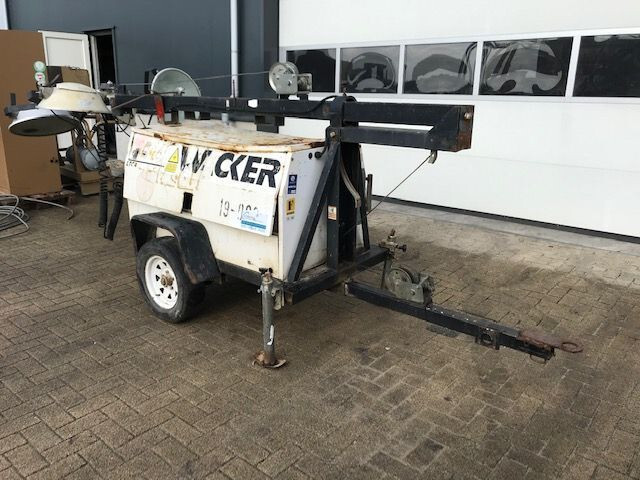 מגדל תאורה Wacker LTC4L Lombardini Diesel Mobiele light tower lichtmast aggregaat: תמונה 10