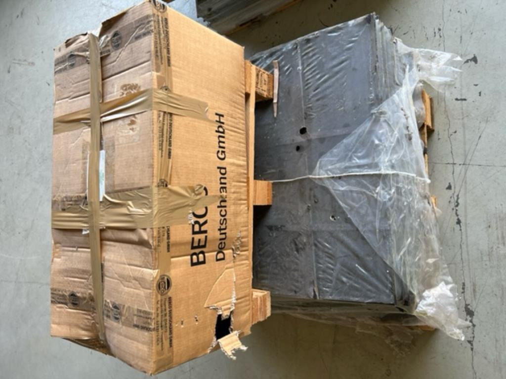 Berco -NEU- 98 x 3-Steg Bodenplatten 800mm -NEU- - רצועה עבור מחפר סורק: תמונה 5 Berco -NEU- 98 x 3-Steg Bodenplatten 800mm -NEU- - רצועה עבור מחפר סורק: תמונה 5