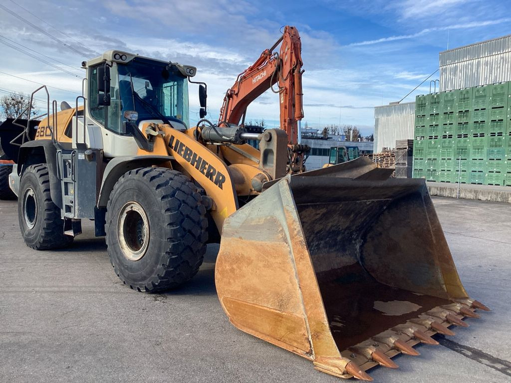 Liebherr L580 Xpower IV Zentralschmierung 5,4 kubik Schau - מעמיס גלגלים: תמונה 4 Liebherr L580 Xpower IV Zentralschmierung 5,4 kubik Schau - מעמיס גלגלים: תמונה 4