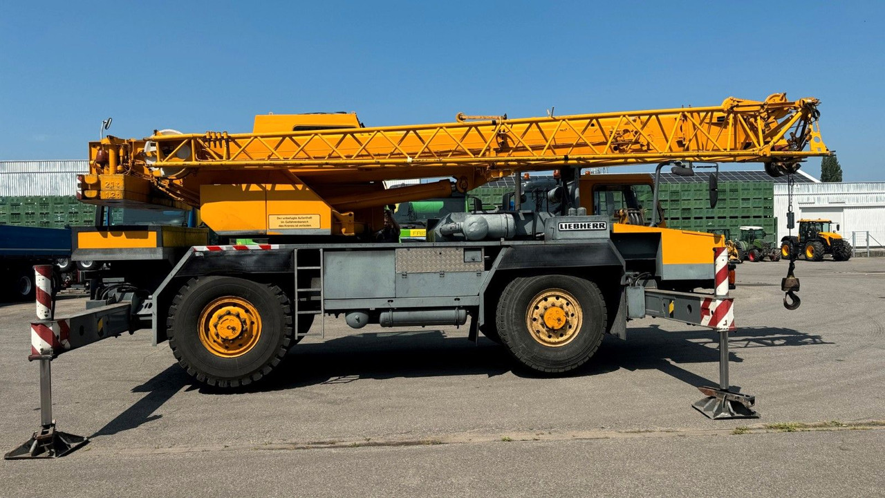 Liebherr LTM 1025 Mobilkran 40m Doppelklappspitze - משאית מנוף: תמונה 4 Liebherr LTM 1025 Mobilkran 40m Doppelklappspitze - משאית מנוף: תמונה 4